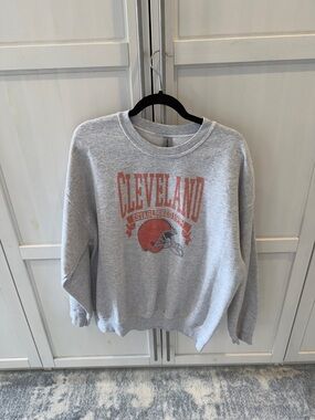 Gildan Gray Cleveland Graphic Crewneck